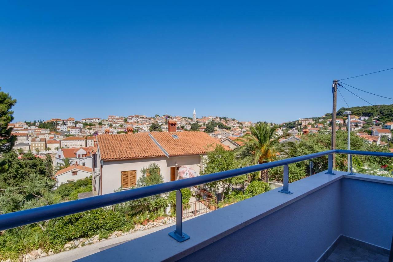 Apartmani Beatrice Mali Lošinj Kültér fotó