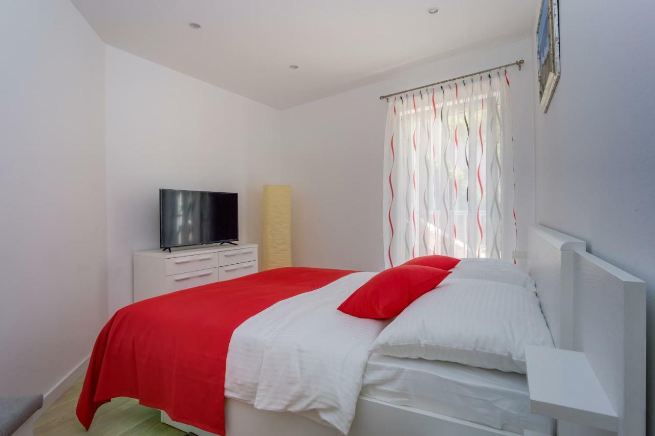 Apartmani Beatrice Mali Lošinj Kültér fotó